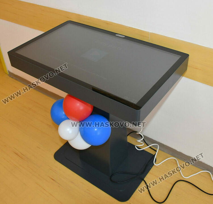 Откриха иновативен кабинет по английски език в ОУ &bdquo;Шандор Петьофи&ldquo;