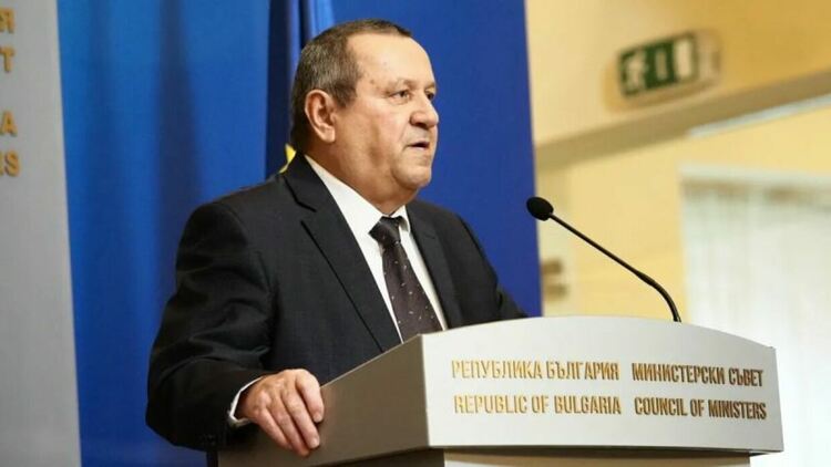 Хасан Адемов, министър на труда и социалната политика