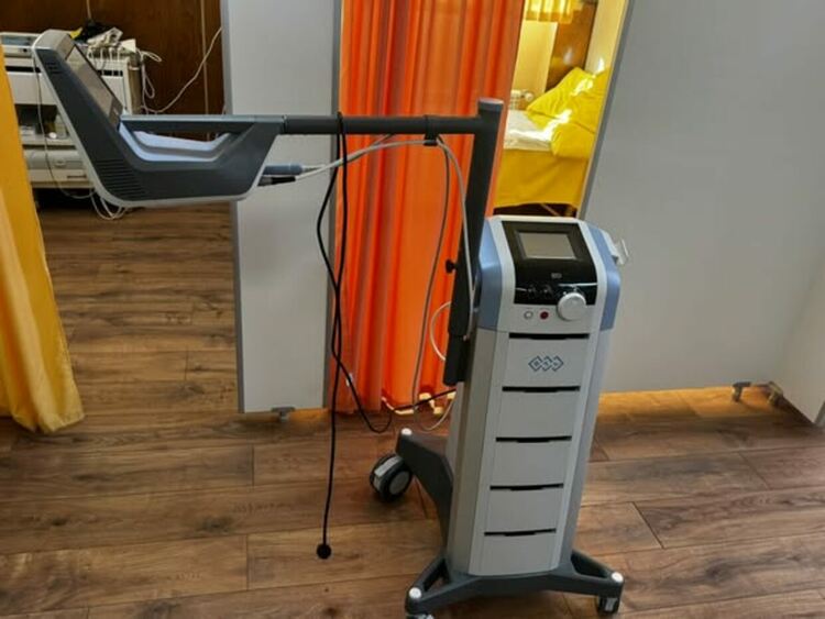 В &bdquo;СБПЛР &ndash; Перник&ldquo; ЕООД - Профилакториум беше предоставен нов високоинтензивен лазерен апарат дарен от &bdquo;Топлофикация Перник&ldquo;