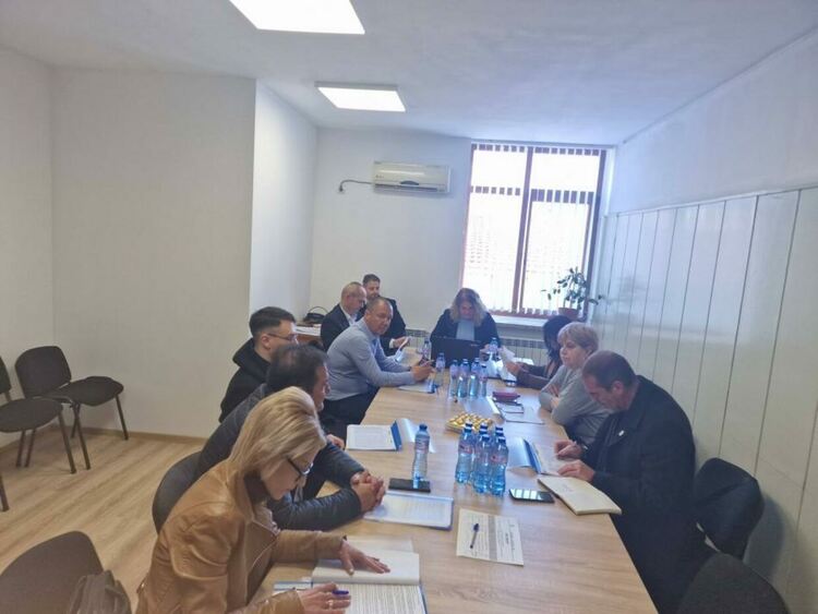 Партиите се споразумяха за състава на секционните избирателни комисии в община Кърджали