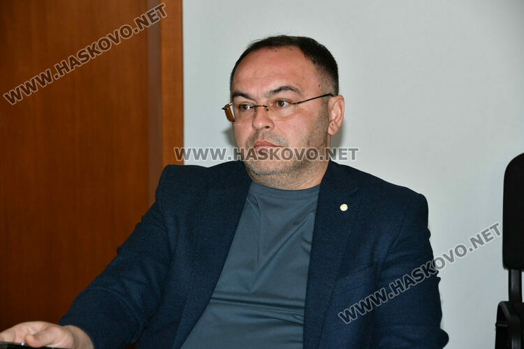 Исторически &bdquo;напредък&ldquo;&nbsp;&ndash; партиите прекратиха консултациите за СИК на секция номер 2