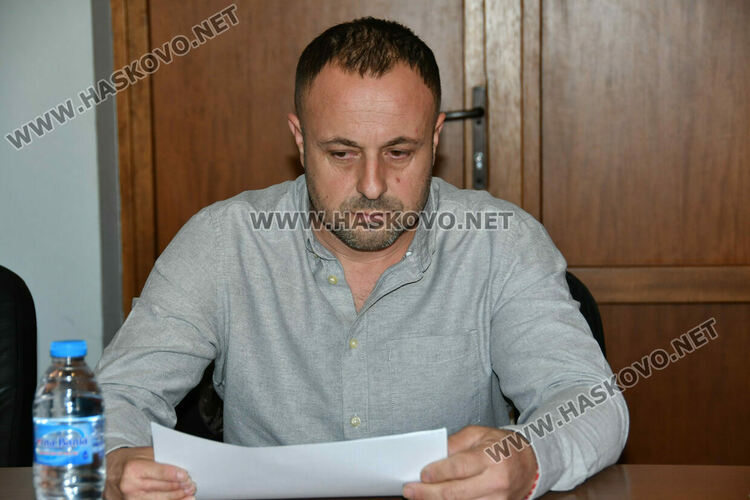 Исторически &bdquo;напредък&ldquo;&nbsp;&ndash; партиите прекратиха консултациите за СИК на секция номер 2