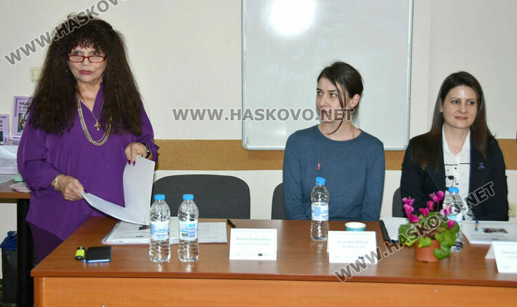 Психолози ще помагат на онкоболни жени да се преборят със случаи на насилие и дискриминация
