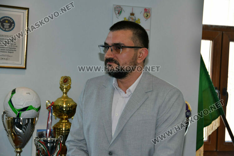 Исторически &bdquo;напредък&ldquo;&nbsp;&ndash; партиите прекратиха консултациите за СИК на секция номер 2