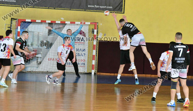 Юношите на &bdquo;Асти &lsquo;91 със загуба от &bdquo;Албатрос&ldquo;