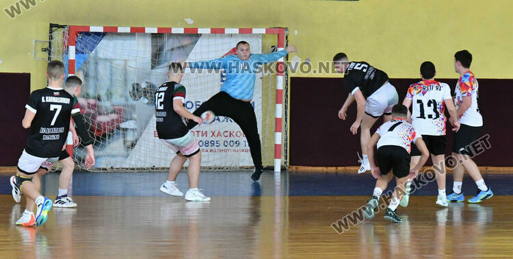 Юношите на &bdquo;Асти &lsquo;91 със загуба от &bdquo;Албатрос&ldquo;