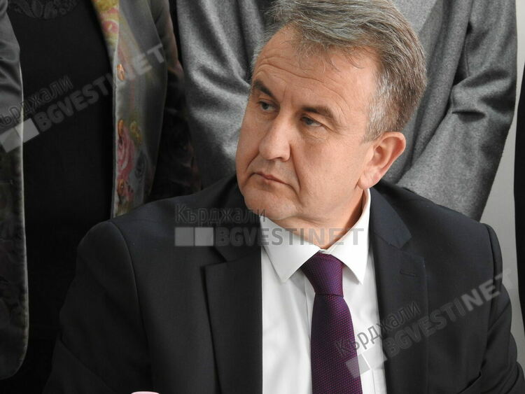 ДПС ще се стреми към 5 от 5 мандата в Кърджали,водач на листата тук е Делян Пеевски