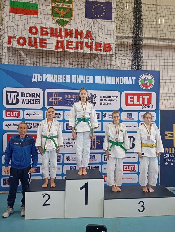 Анастасия Балушева от Неделино стана републиканска шампионка по джудо