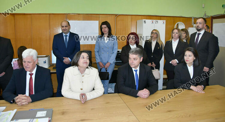 &bdquo;Прогресивна България&ldquo; регистрира експертна листа, водач е Димитър Стоянов 