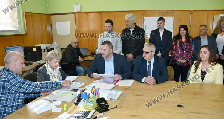 БСП с пълна листа от 16 кандидати, водач е Ленко Петканин