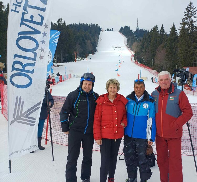 Пампорово посрещна студенти от цялата страна за Университетските зимни игри 2026