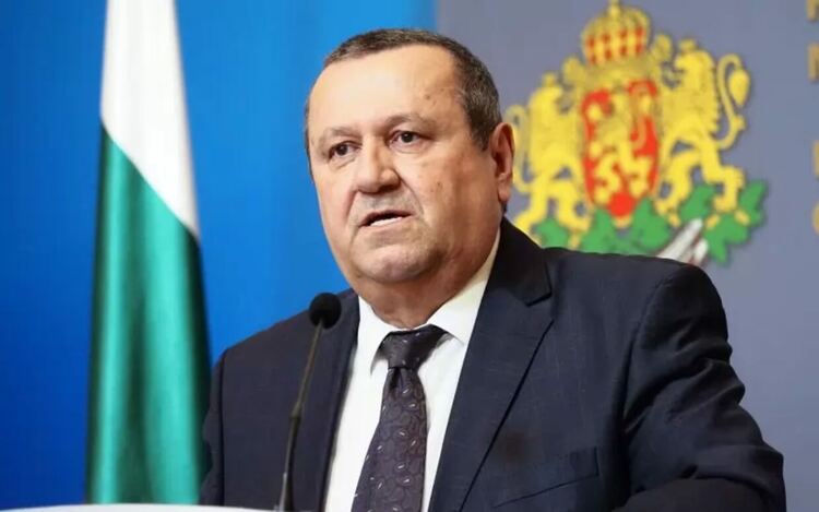 Хасан Адемов, служебен министър на труда и социалната политика