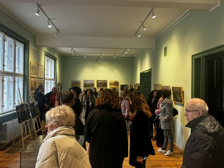 Зала &bdquo;Васил Бараков&ldquo;, посветена на един от значимите български художници, бе открита в сградата на Минната дирекция в Перник