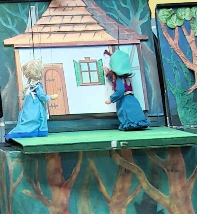 Конкурсът "Вълшебният свят на книгите" за деца и ученици стартира в Асеновград