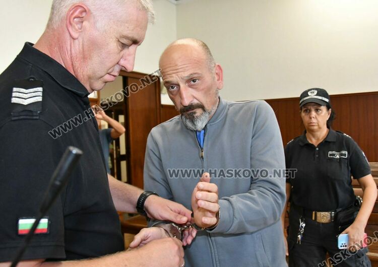 Нихат Каратай