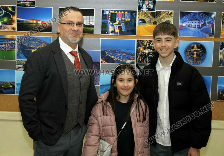 &bdquo;Светлината на нощна&ldquo;&nbsp;&ndash; пътешествие на три поколения фотографи, които снимат Хасково със сърцата си   