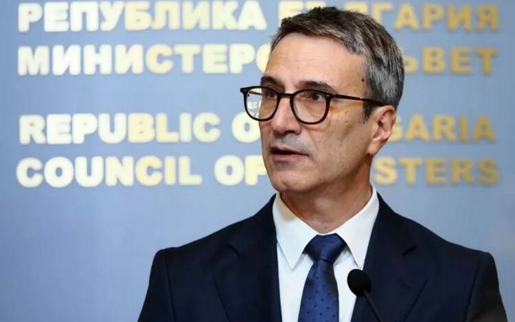 Най-сетне научихме конкретни данни за финансовите потоци на &bdquo;Балкански поток&ldquo; - от служебния министър Трайчо Трайков. Предшественикът му Жечо Станков все обясняваше, че газопроводът е част от голямото предприятие &bdquo;Булгартрансгаз&ldquo; и нямало отделно счетоводство за приходите и разходите му.