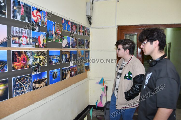 &bdquo;Светлината на нощна&ldquo;&nbsp;&ndash; пътешествие на три поколения фотографи, които снимат Хасково със сърцата си   