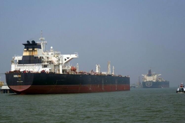 Иран започна да събира такса за Ормузкия проток, САЩ &ndash; военна операция за прочистването му