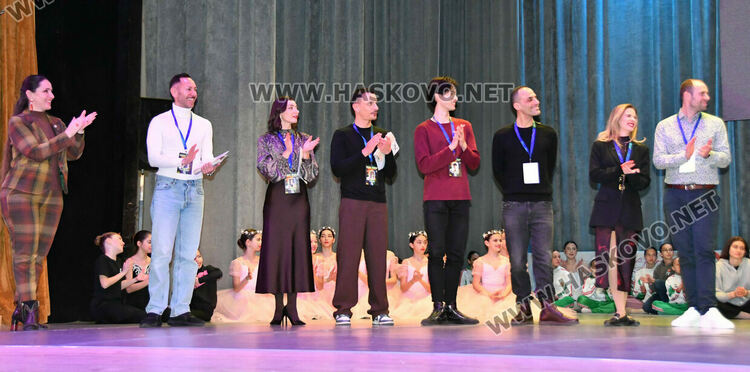 Откриха Международния танцов фестивал &bdquo;Вълшебен свят&ldquo; в Хасково с над 1000 участници