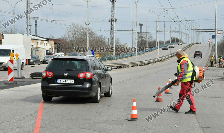 Подготвят за ремонт надлеза до ЖП гарата в Хасково
