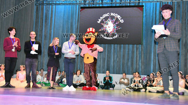 Откриха Международния танцов фестивал &bdquo;Вълшебен свят&ldquo; в Хасково с над 1000 участници