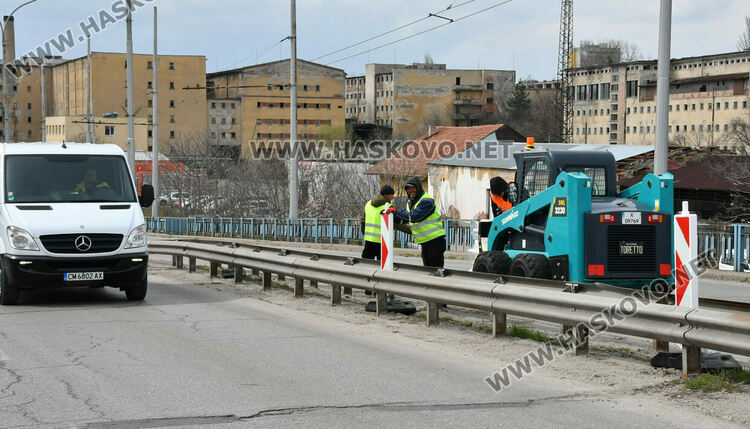 Подготвят за ремонт надлеза до ЖП гарата в Хасково
