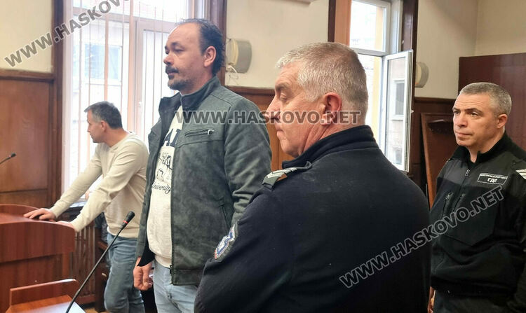 Задържаният с 14 кг синтетичен канабиноид остава в ареста