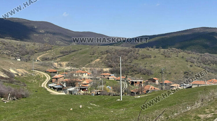 Община Минерални бани ще благоустрои улици в с. Сърница