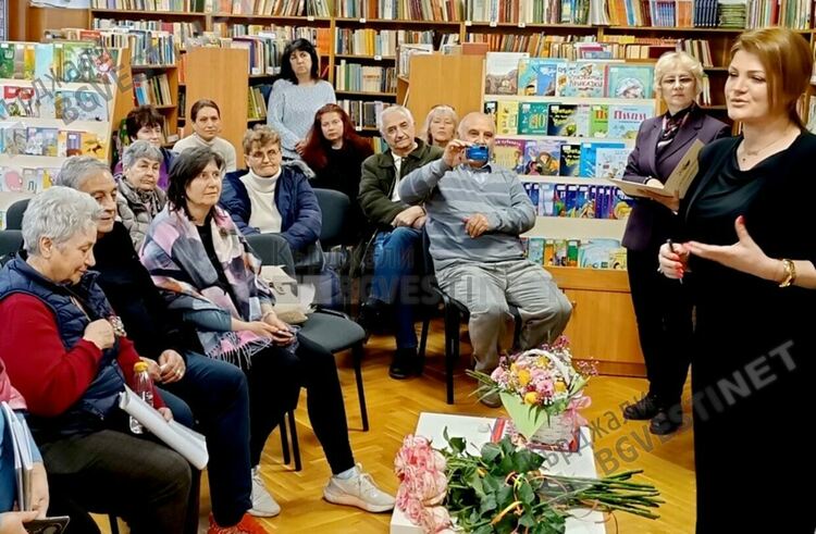 Пролетта пристигна първо в кърджалийската РБ &bdquo;Н.Вапцаров&rdquo; с Лео и Анастасия от Детска градина "Дъга"