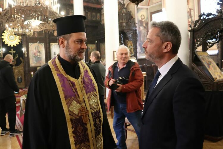 Делян Добрев на старта на кампанията: Ние не обещаваме. Ще помоля хората да направят равносметка кой работи за тях, кой върши работа и кой не 