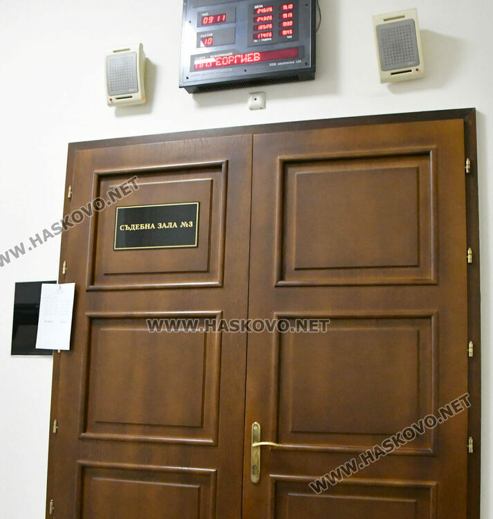 Обществено порицание за ученика от Спортното училище, стрелял &bdquo;като мафиот&ldquo; от прозорец