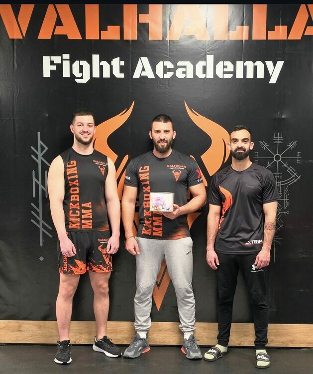 Valhalla Fight Academy също се включват в кампанията 