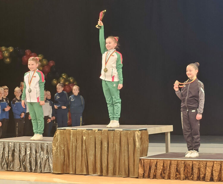 Състезателите на &bdquo;Виолена&ldquo; с призови места в турнир в Германия