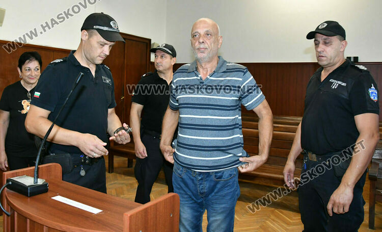 Осъдиха сръбски тираджия на 4 години и 8 месеца затвор за трафик на над 172 кг марихуана 