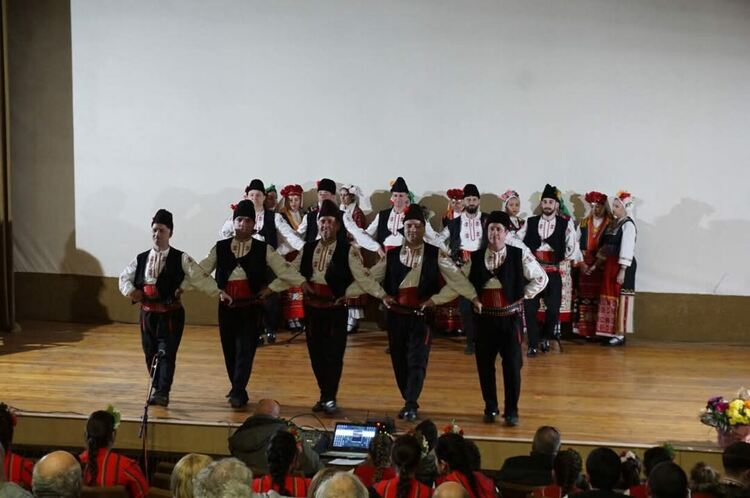 Празничен концерт по повод Деня на Тракия в Хасково