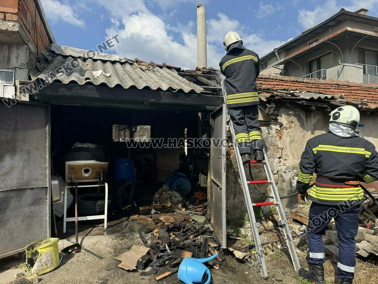 Мъж обгоря при гасене на пожар в гараж в &bdquo;Болярово&ldquo;