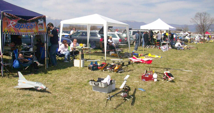 Авиосъбор за радиоуправляеми модели през уикенда на летище &bdquo;Узунджово&ldquo; 