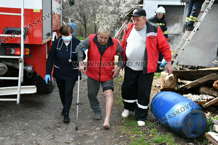 Мъж обгоря при гасене на пожар в гараж в &bdquo;Болярово&ldquo;