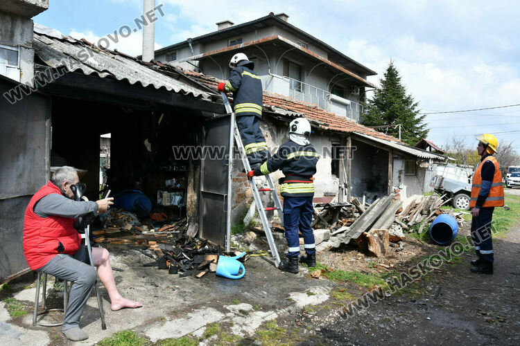 Мъж обгоря при гасене на пожар в гараж в &bdquo;Болярово&ldquo;
