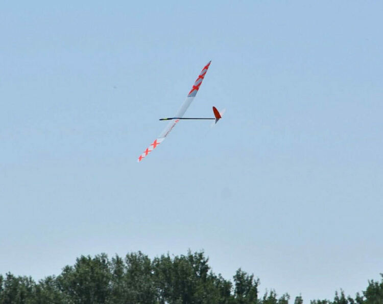 Авиосъбор за радиоуправляеми модели през уикенда на летище &bdquo;Узунджово&ldquo; 