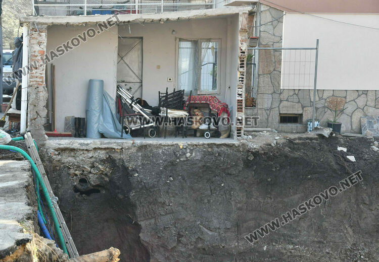 Хасковлии: При строителство събориха стени, скъсаха жици и изгоряха електроуреди