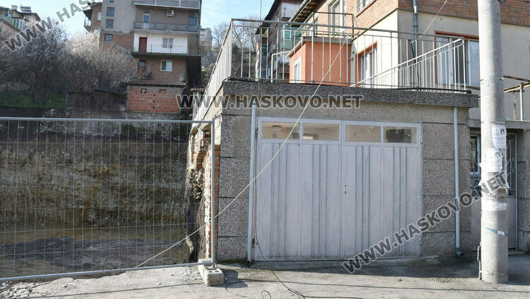 РДНСК&nbsp;&ndash; Хасково спря строежа в &bdquo;Хисаря&ldquo;, разпоредиха укрепване