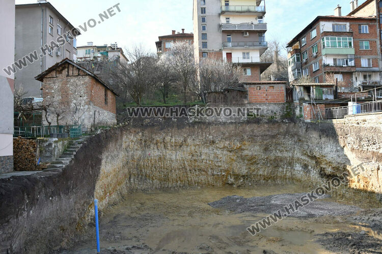 РДНСК&nbsp;&ndash; Хасково спря строежа в &bdquo;Хисаря&ldquo;, разпоредиха укрепване