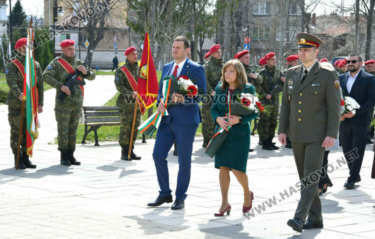 Хасково чества тържествено Деня на Десети пехотен родопски полк и Деня на Тракия