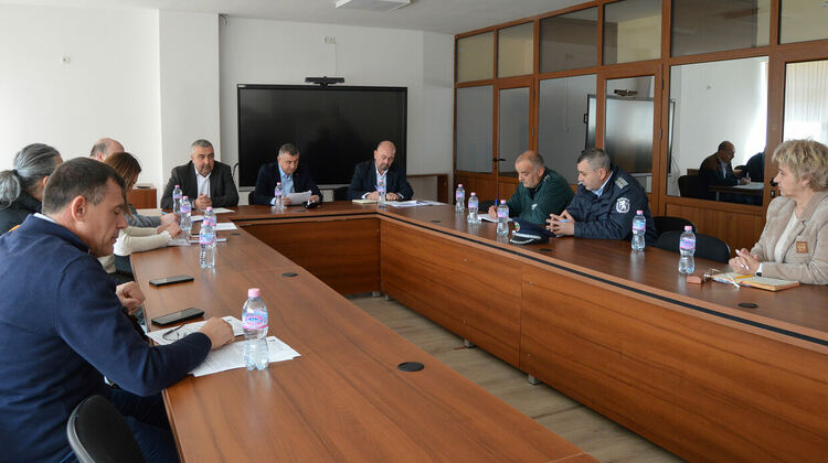 Усложнена е епизоотичната обстановка в страната,Здравко Тодоров свика областната комисия