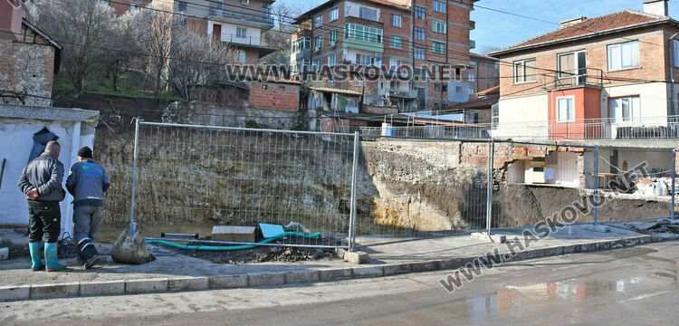 Хасковлии: При строителство събориха стени, скъсаха жици и изгоряха електроуреди