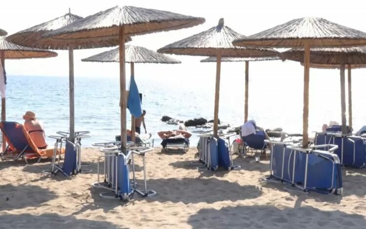 Към момента 138 плажа имат действащи договори за концесия или наем, а 96 са определени като неохраняеми и са публично обявени.