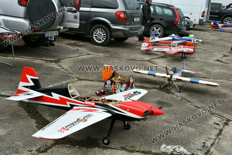 Елитът на авиомоделизма в България се събра на летище &bdquo;Узунджово&ldquo;