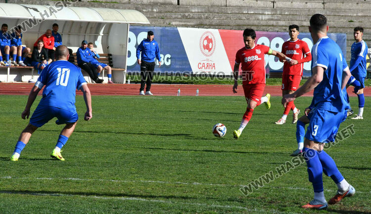 ОФК &bdquo;Хасково&ldquo; с обрат срещу &bdquo;Спартак&ldquo;. Юлий Шекеров герой в последните минути